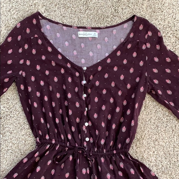 Maroon Patterned Romper - Picture 2 of 3